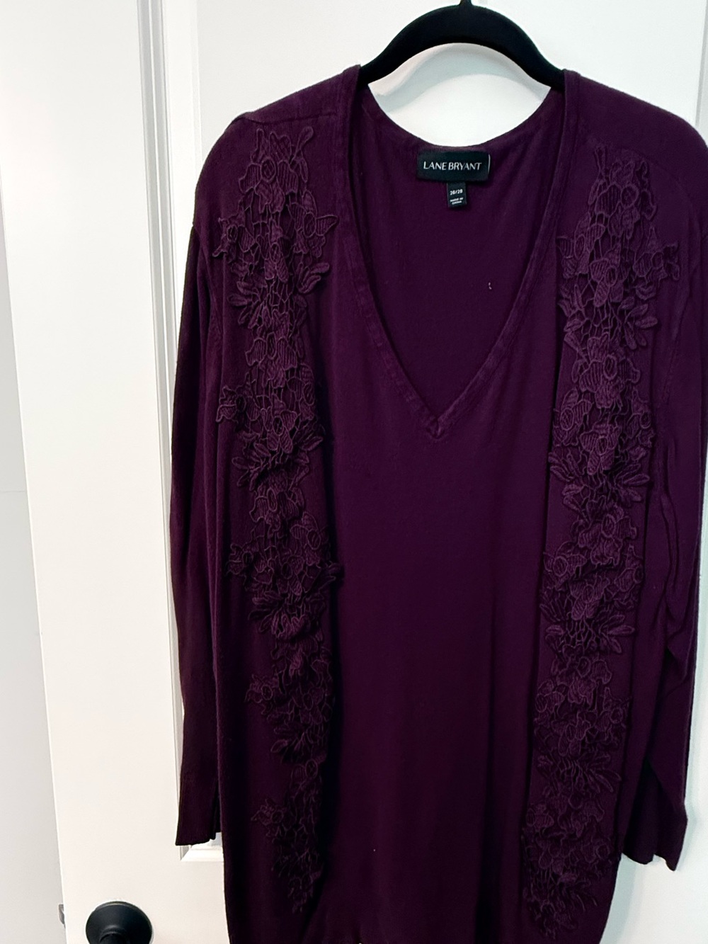 Lane Bryant Deep Plum V-Neck Sweater Tunic with Floral Lace Appliqué 26/28